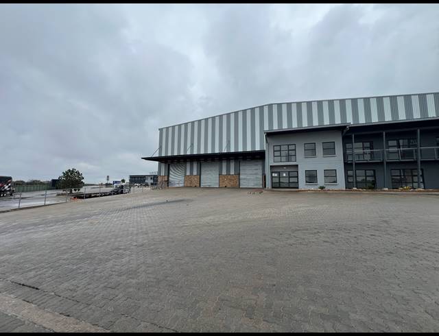 3,288M² RETAIL TO LET IN KYA SANDS